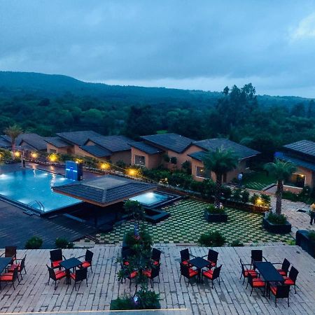 Regenta Resort Belagavi Экстерьер фото