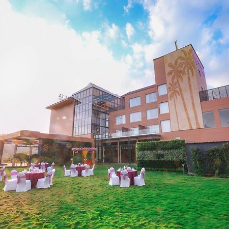Regenta Resort Belagavi Экстерьер фото