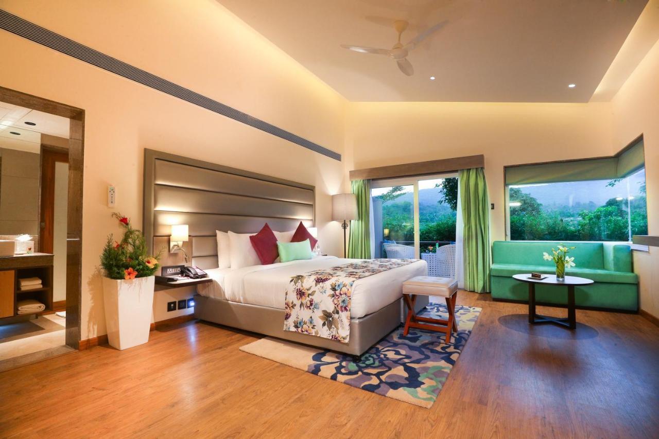 Regenta Resort Belagavi Экстерьер фото