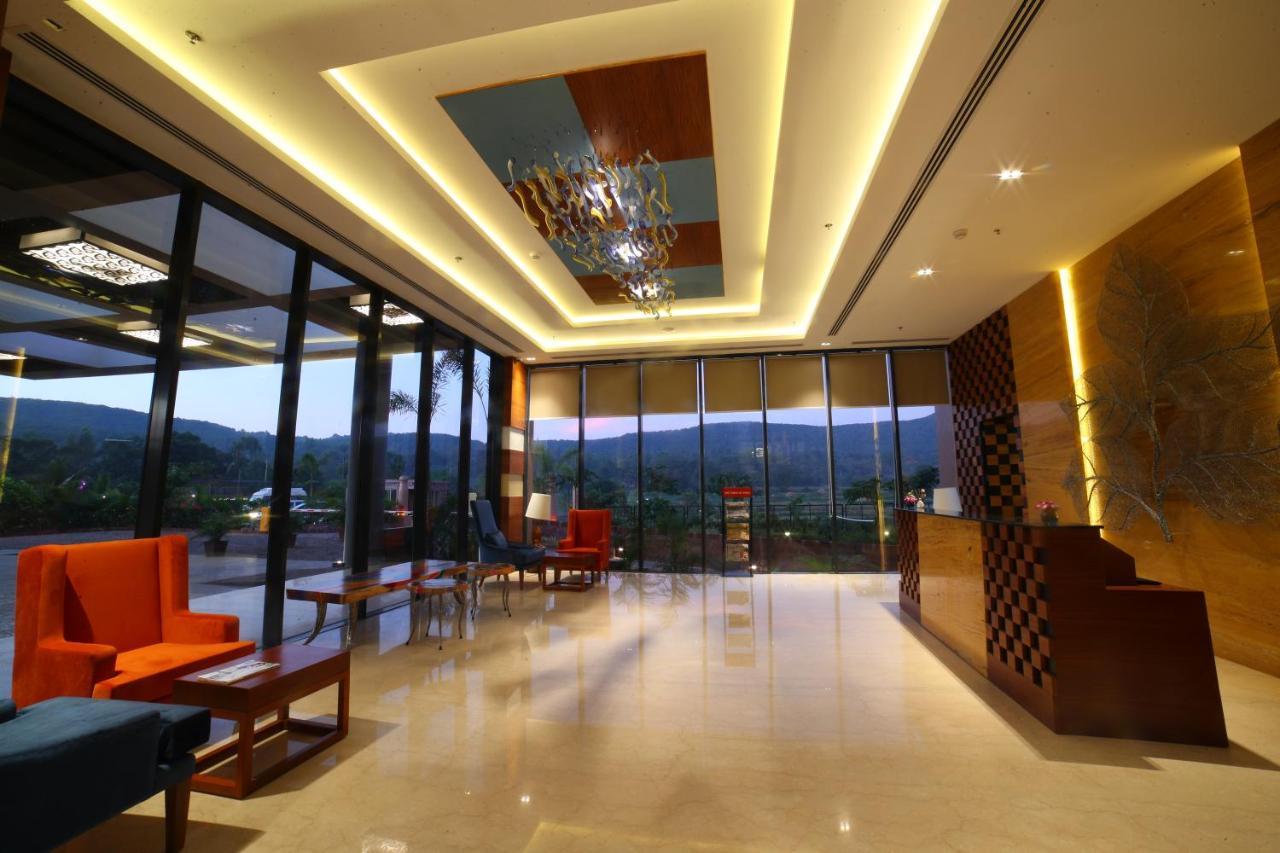 Regenta Resort Belagavi Экстерьер фото