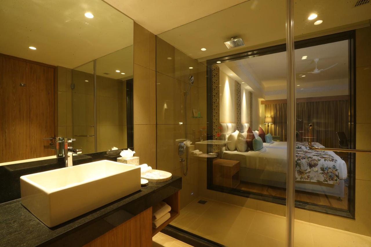 Regenta Resort Belagavi Экстерьер фото